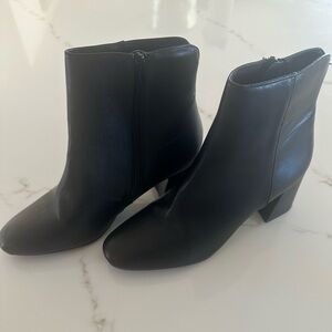 Chinese Laundry Black Ankle Boots Size 7.5